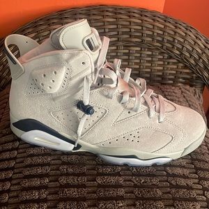 Jordan 6 for sale worn once practically brand new